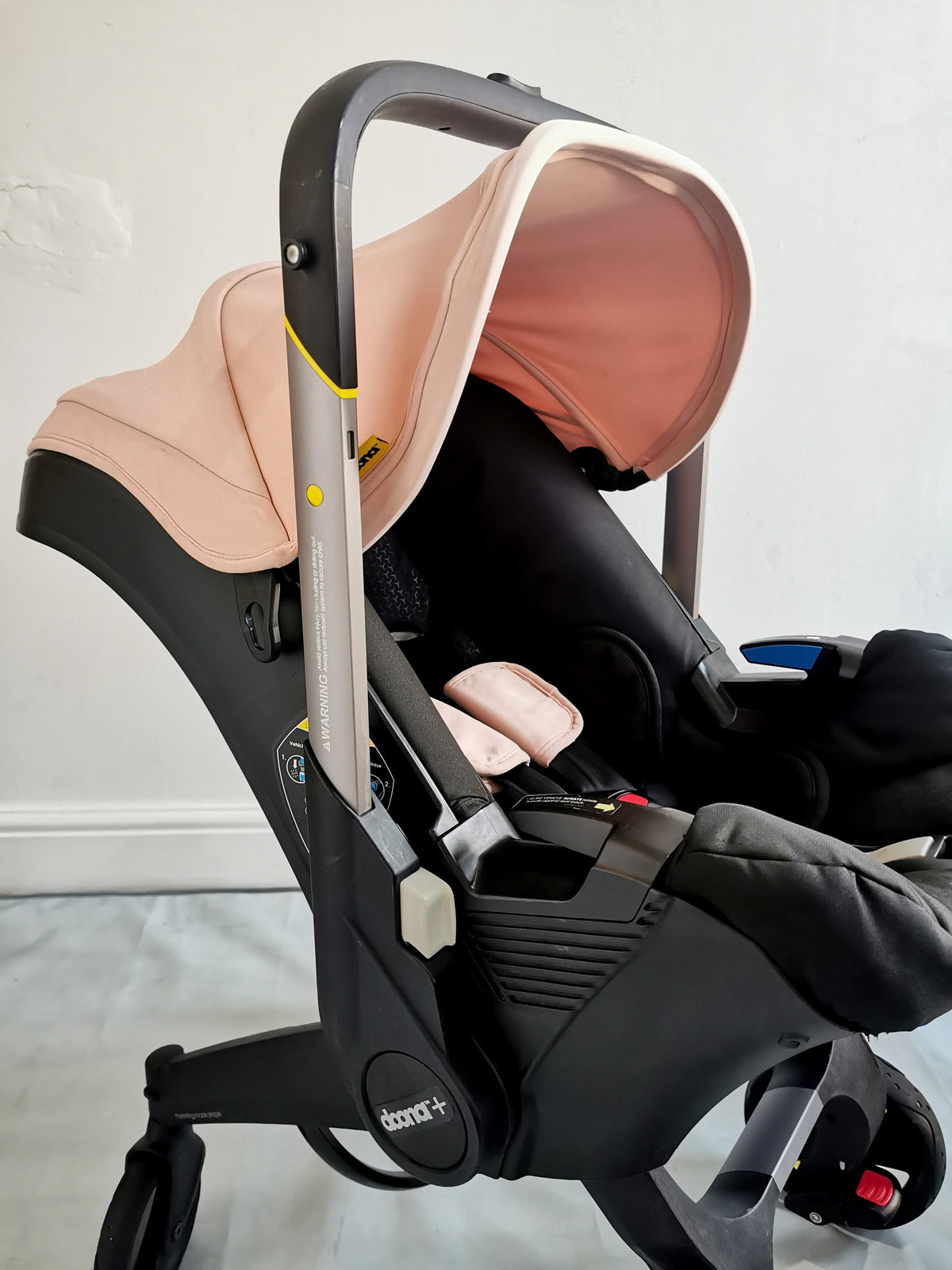 Doona+ Blush Pink with Isofix